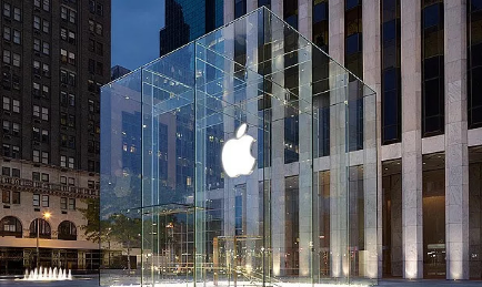 比买iphone手机更主要的，，是逛苹果的地标