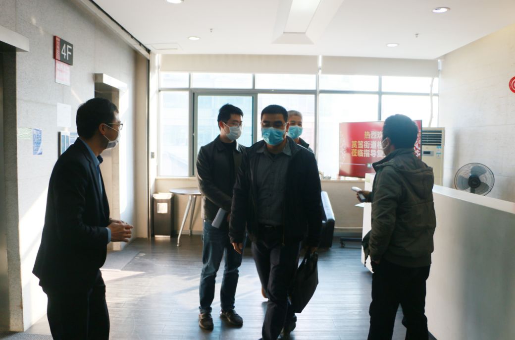 万众一心，，，携手抗疫 | 筼筜街道主任苏克一行莅临腾博汇游戏官网指导复工情形