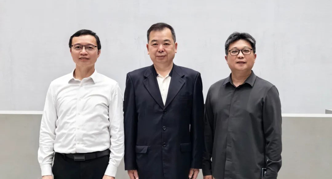 福建理工大学党委书记吴仁华一行莅临腾博汇游戏官网考察指导